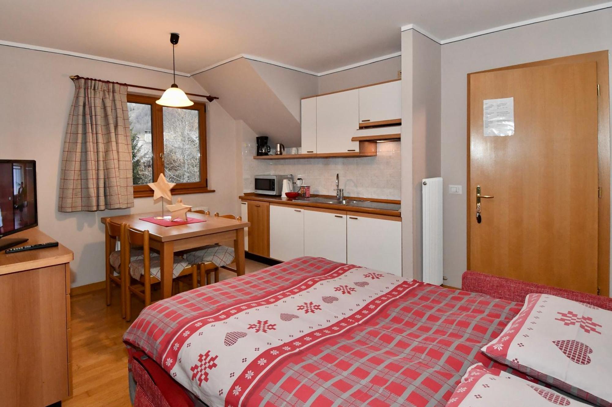 Casa Erica Apartments Livigno Kültér fotó